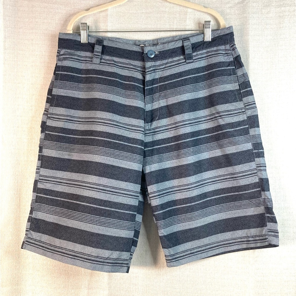 Iron KO 34 Swim Shorts
Board Shorts  
Blue Gray Stripe Beach Vacation Cruise